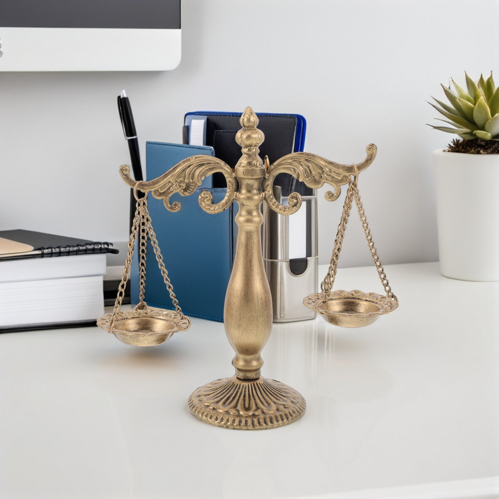 Bilancia Vintage in Metallo St - Home Office With Library recensione e prezzo