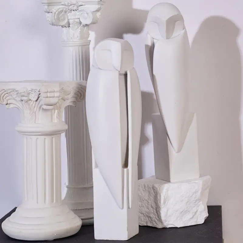 Statua minimalista di guufo sc - Home Office Bookshelves recensione e prezzo